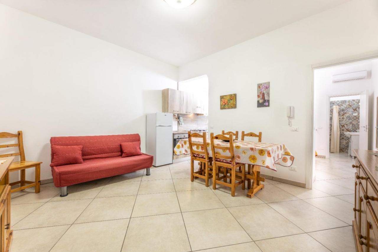 Giulio'S Apartment タヴィアーノ エクステリア 写真